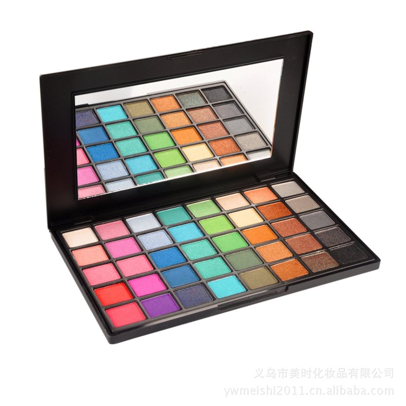 舒来纽化妆品：妆容新视界，优雅每一天
